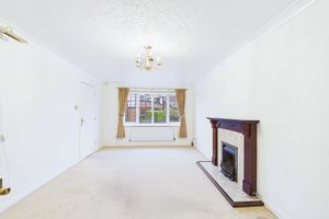 Living room- click for photo gallery